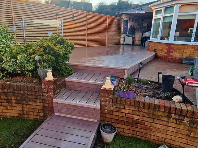 decking-installers-9-sharpen-color-lighting