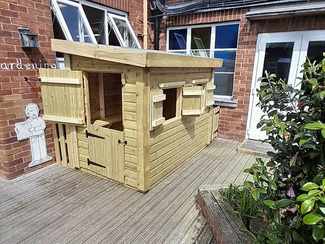 summerhouse-installers-9-sharpen-color-lighting