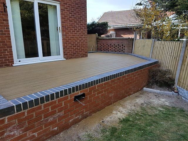decking-installers-16-sharpen-color-lighting